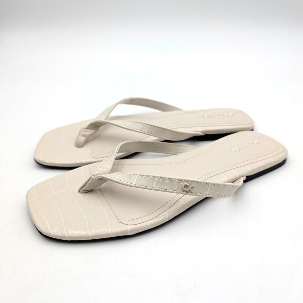 Calvin Klein Stelea Flip Flop Flat Sandals Women's Ivory Size US8M EU38